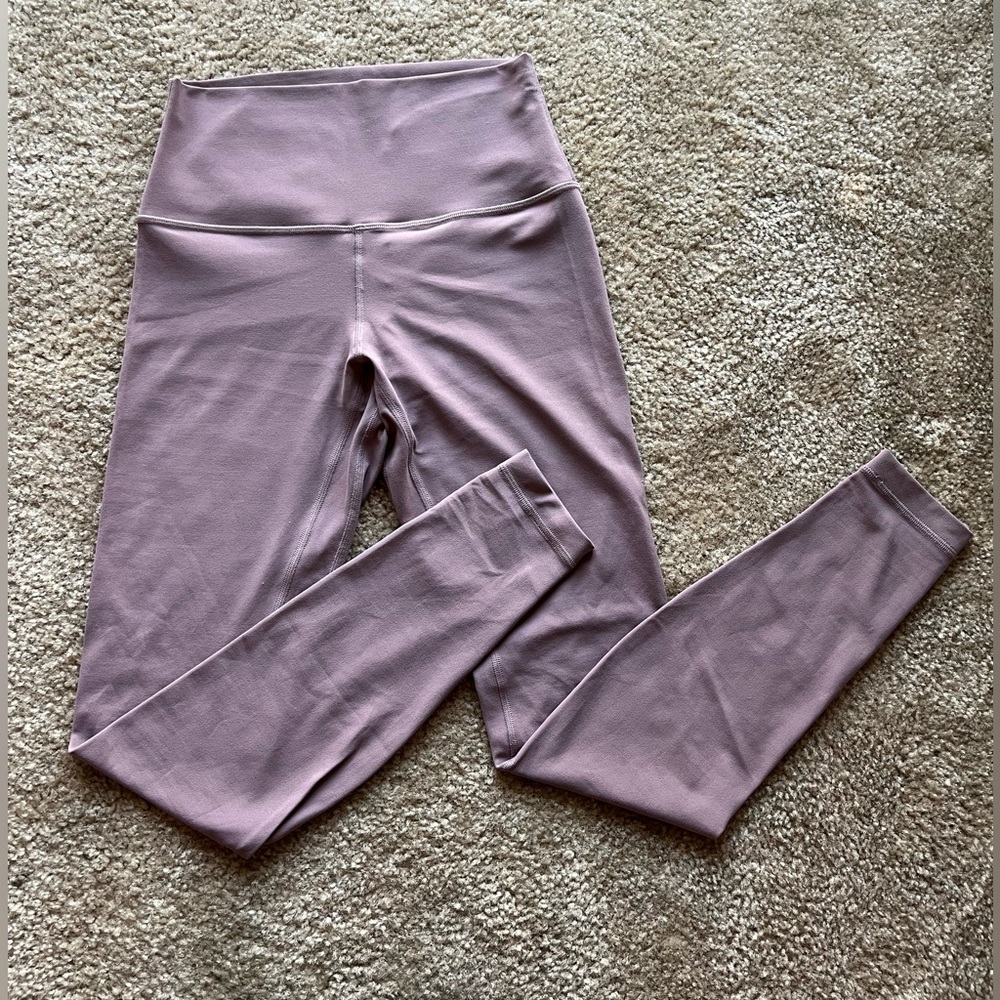 Lululemon Align leggings 28”, size 6